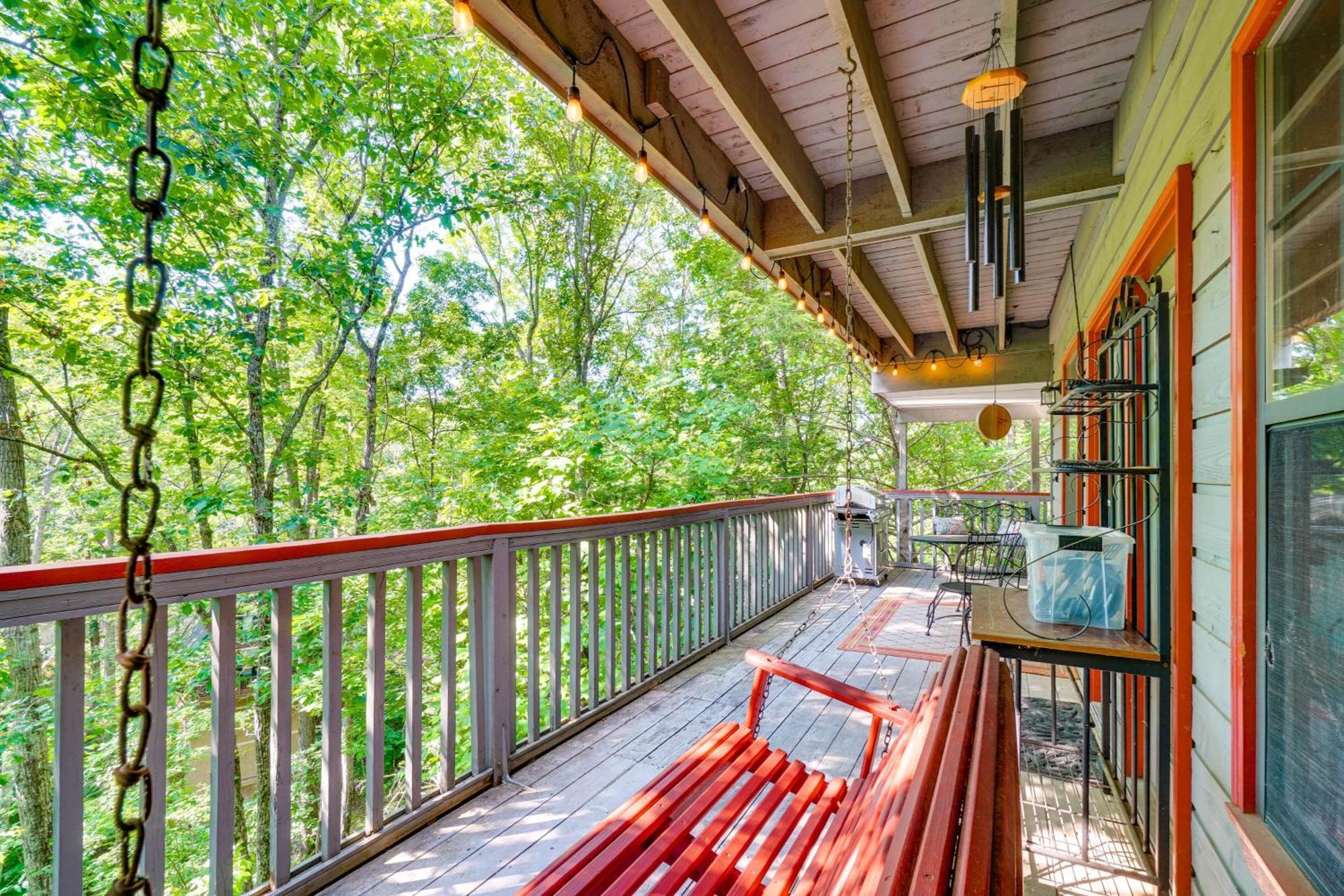 Smoky Mountain Cabin With Deck And Hot Tub! พิเจนฟอร์จ ภายนอก รูปภาพ